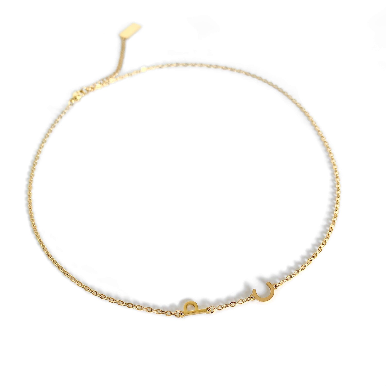 Althéara - Collier initiale sur le coté personnalisée